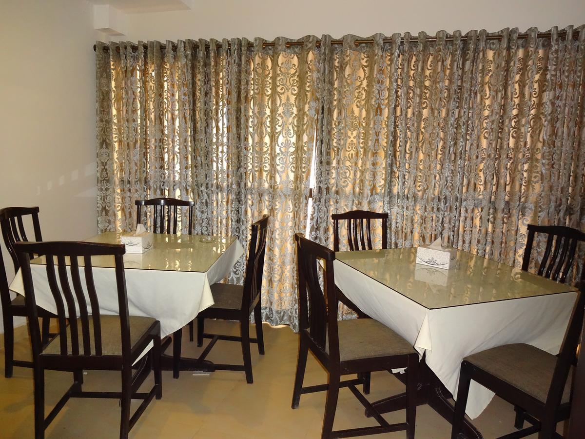 Shelton Hotel Rawalpindi Luaran gambar