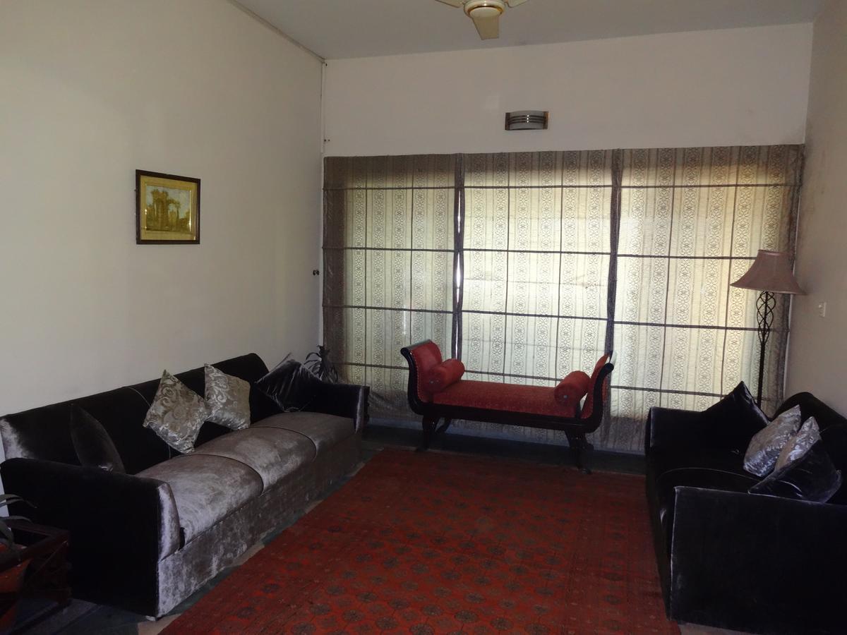 Shelton Hotel Rawalpindi Luaran gambar